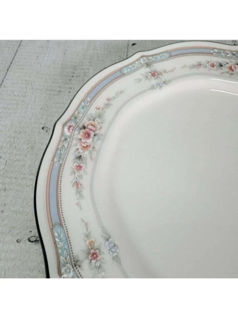 Noritake ROTHSCHILD 7293 Blue Band Pink Floral Ivory Japan Bread Plates Set of 4